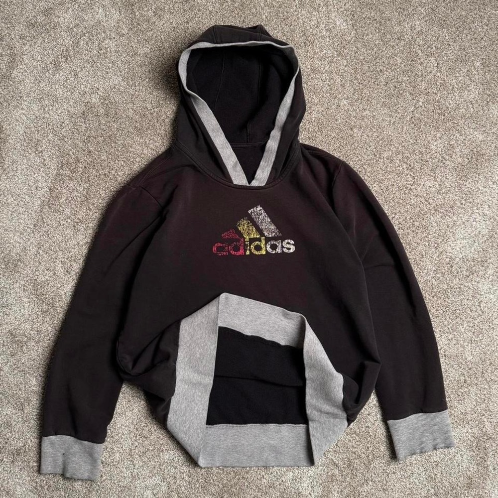 RETRO ADIDAS TRICOLOR GRAPHIC HOODIE